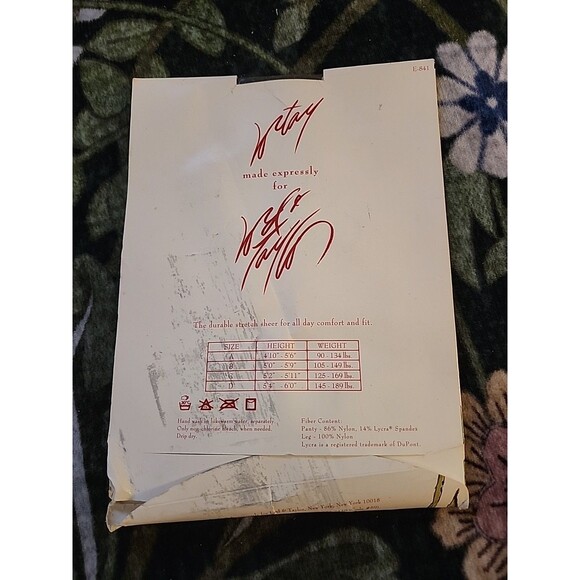 NOS Lord & Taylor Control Top Stretch Size C Cool Black Pantyhose Day Sheer New - Picture 5 of 5